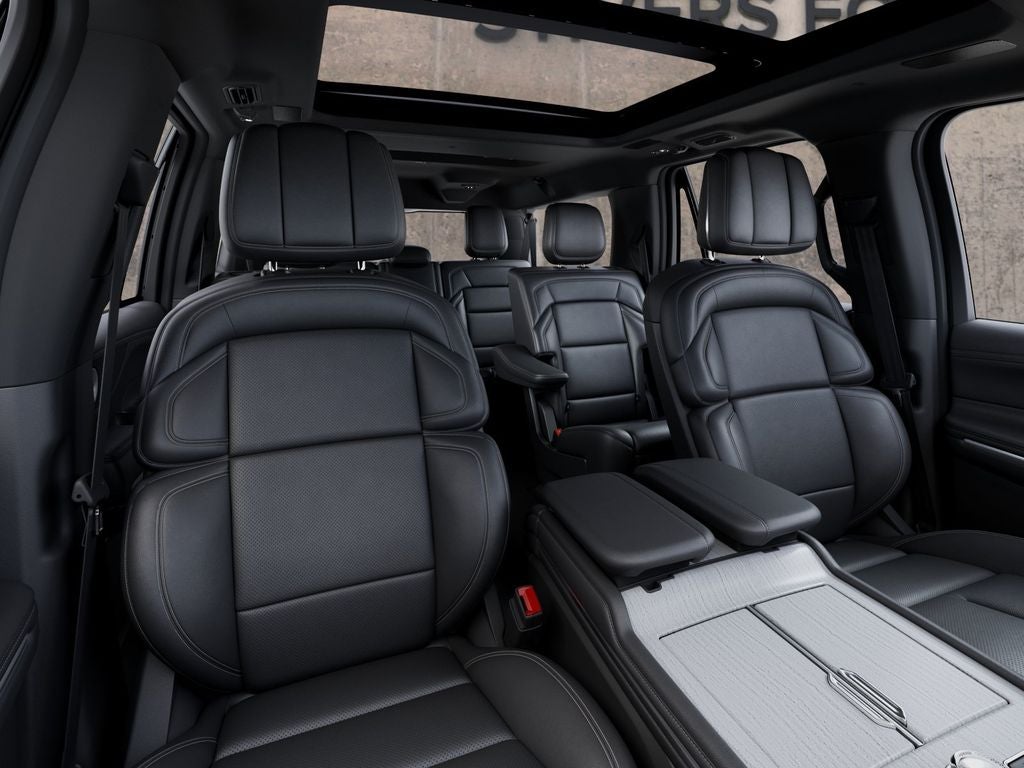 2027 Lincoln Navigator L Reserve