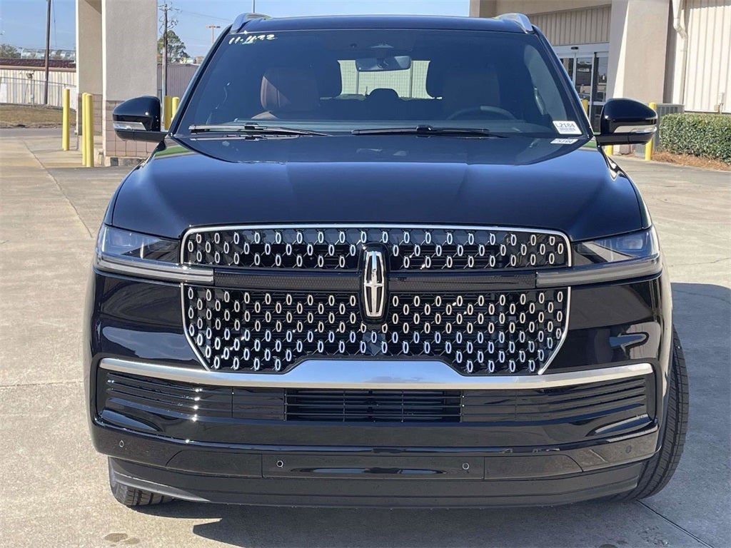 2025 Lincoln Navigator L Reserve