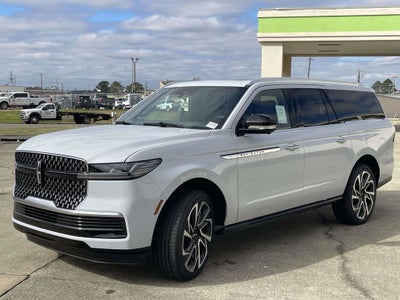2026 Lincoln Navigator L Reserve