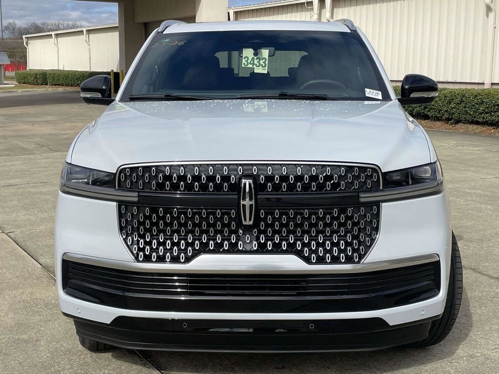 2026 Lincoln Navigator L Reserve
