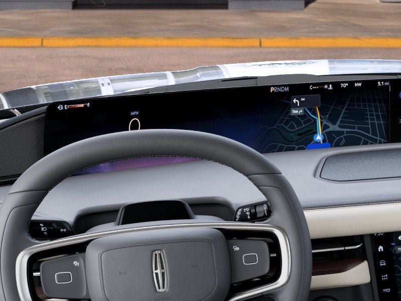 2027 Lincoln Navigator L Reserve