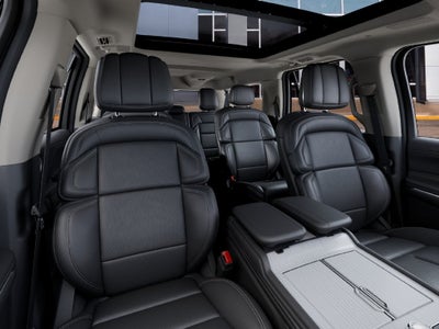 2027 Lincoln Navigator L Reserve