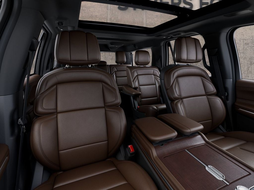 2027 Lincoln Navigator L Reserve