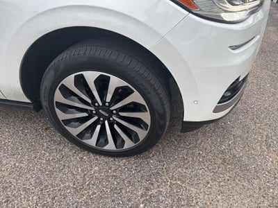 2024 Lincoln Navigator L Reserve