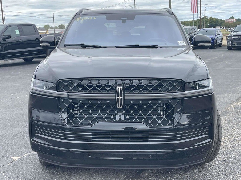 2025 Lincoln Navigator L Reserve