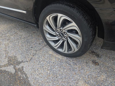 2022 Lincoln Navigator L Reserve