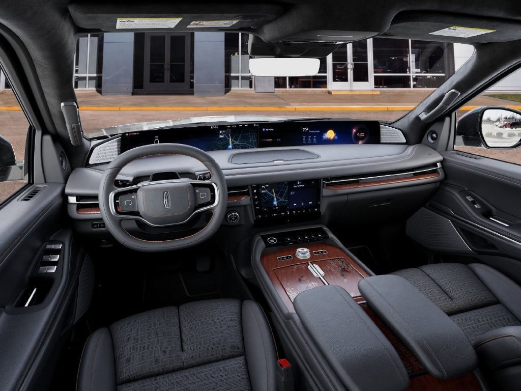 2027 Lincoln Navigator L Black Label