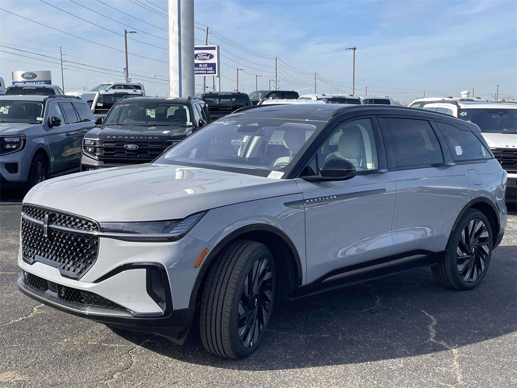 2026 Lincoln Nautilus Reserve