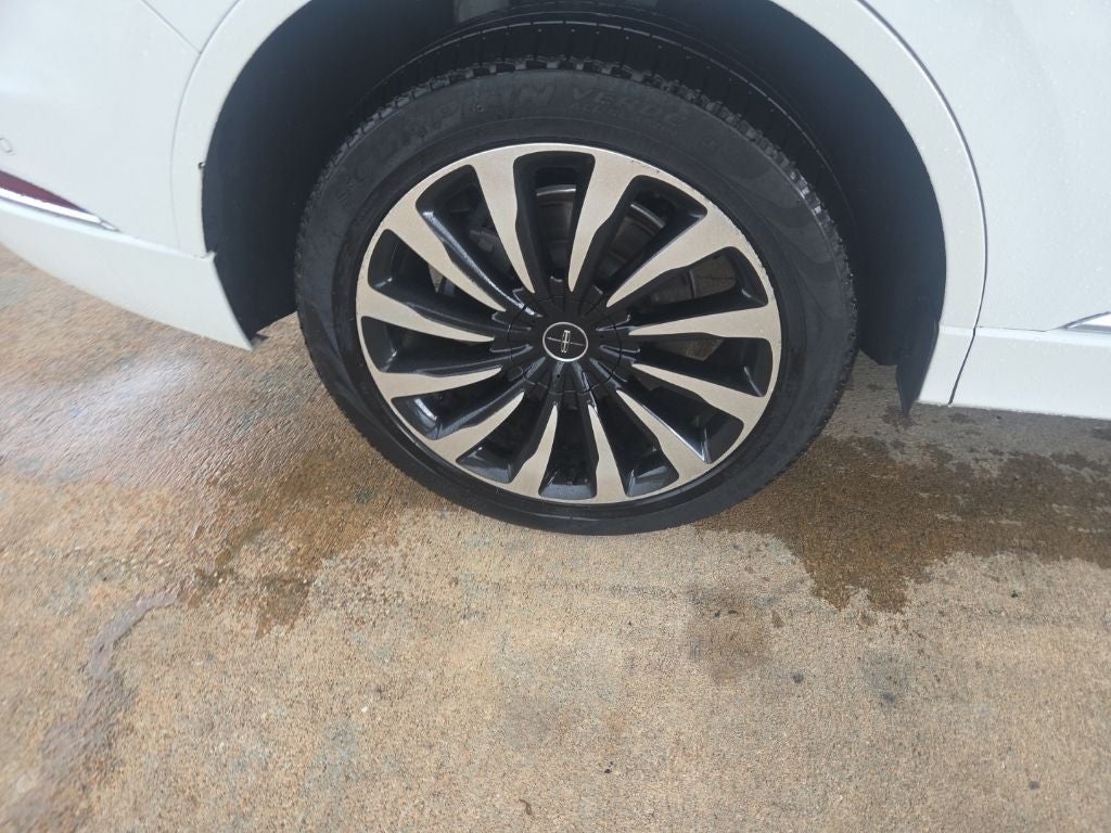 2020 Lincoln Aviator Plug-In Hybrid Black Label Grand Touring