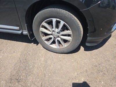2015 Nissan Pathfinder SL