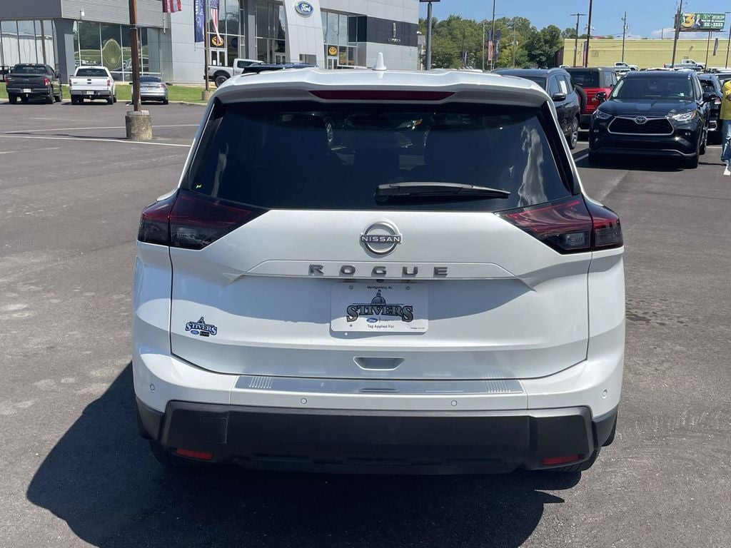2025 Nissan Rogue SV