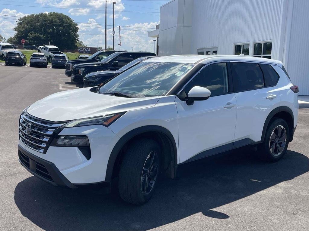 2025 Nissan Rogue SV