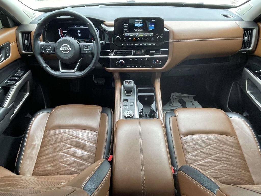 2024 Nissan Pathfinder Platinum