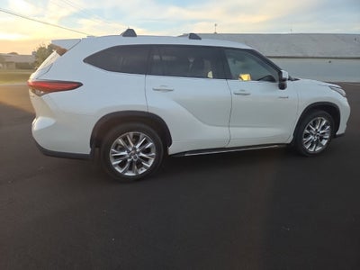 2020 Toyota Highlander Hybrid Limited