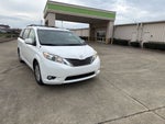 2013 Toyota Sienna XLE 8 Passenger