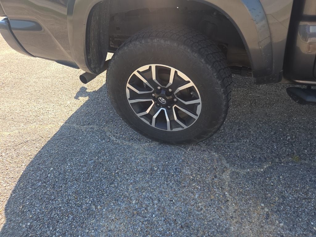 2021 Toyota Tacoma TRD Sport V6