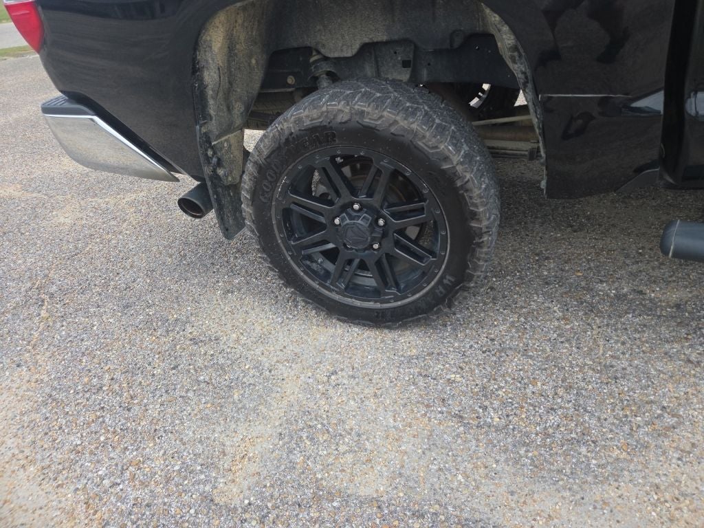 2020 Toyota Tundra SR5