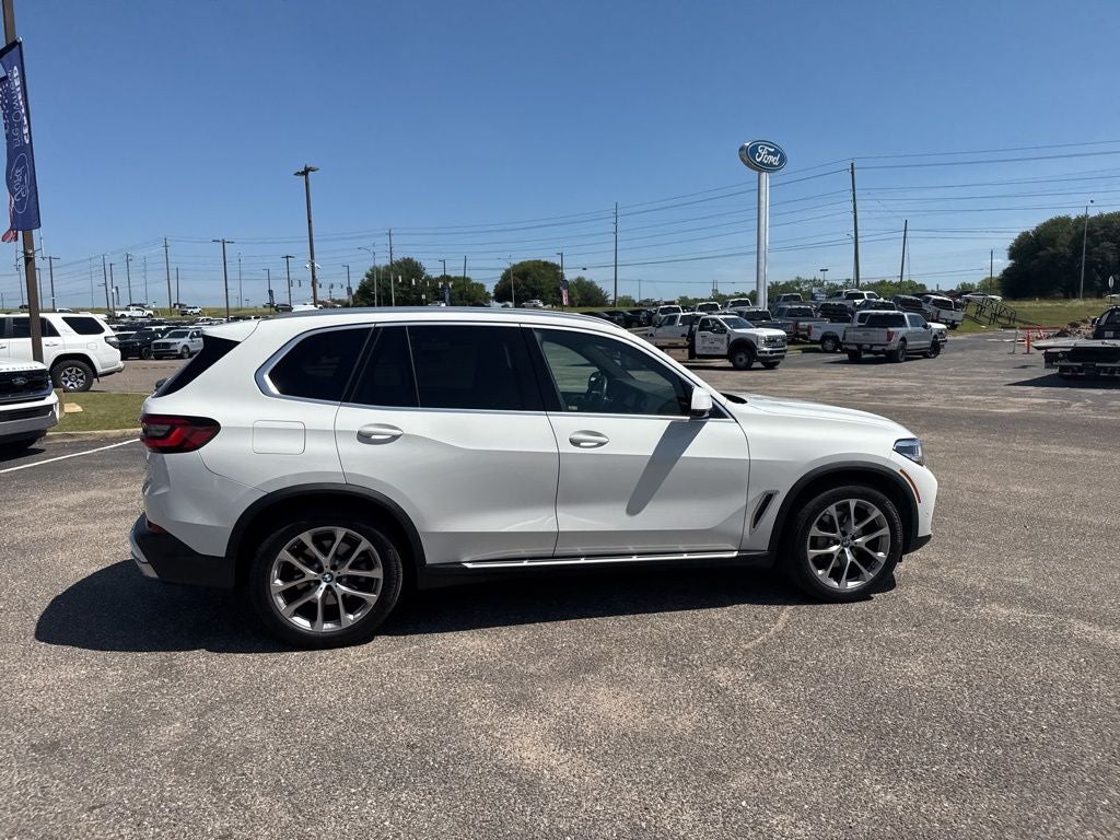 2023 BMW X5 sDrive40i
