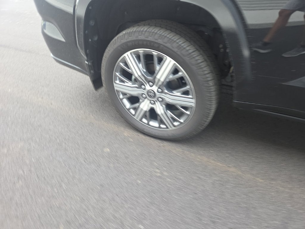 2024 Toyota Sequoia Capstone
