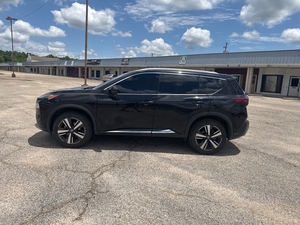 2021 Nissan Rogue Platinum