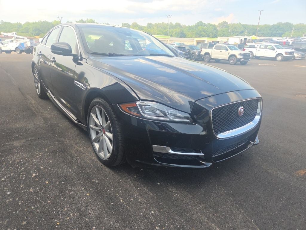 2018 Jaguar XJ R-Sport