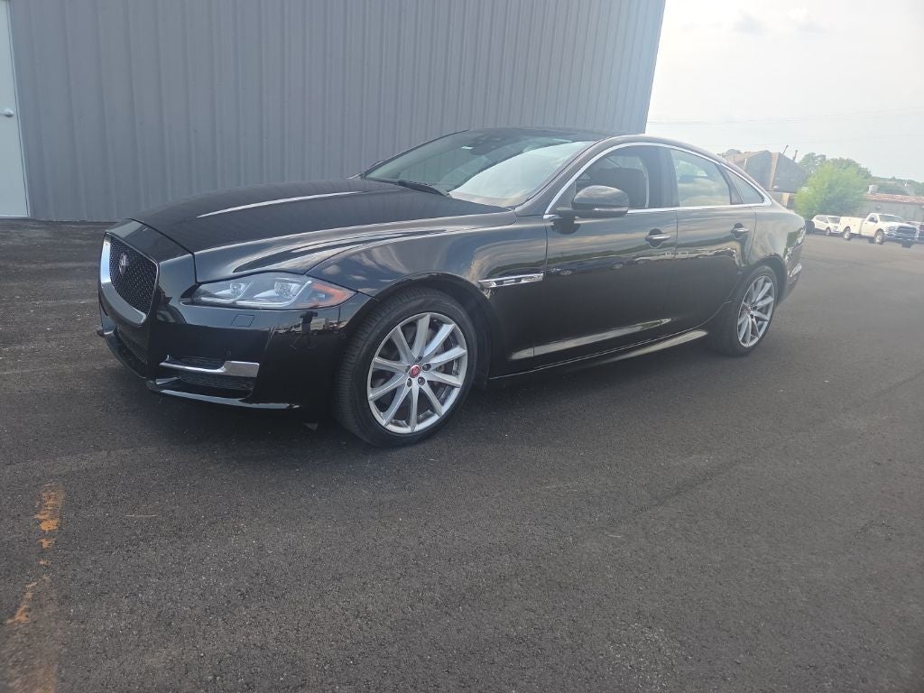 2018 Jaguar XJ R-Sport