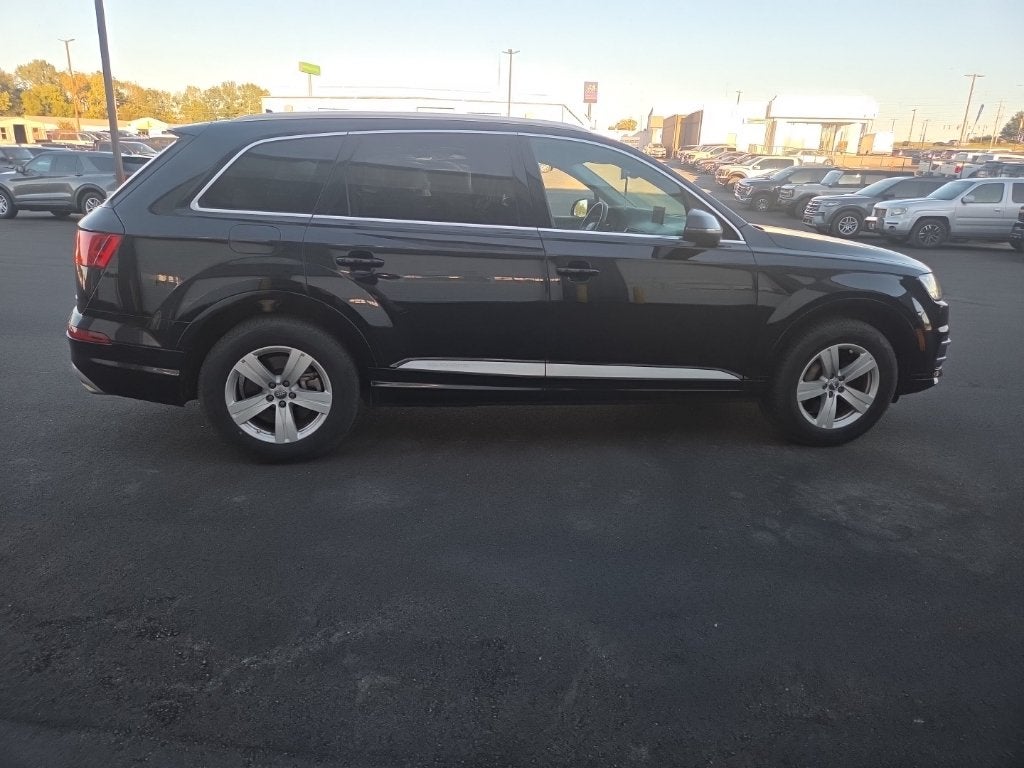 2019 Audi Q7 45 Premium Plus quattro