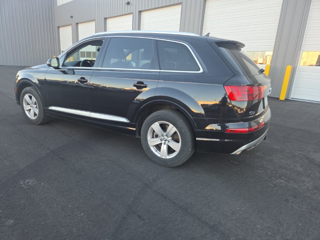 2019 Audi Q7 45 Premium Plus quattro