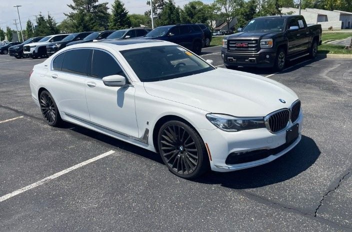 2018 BMW 7 Series 740e xDrive iPerformance