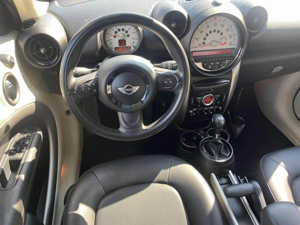 2013 MINI Cooper Countryman Base