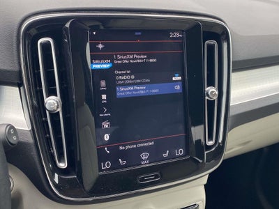 2019 Volvo XC40 Momentum