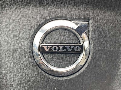 2019 Volvo XC40 Momentum