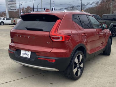 2019 Volvo XC40 Momentum